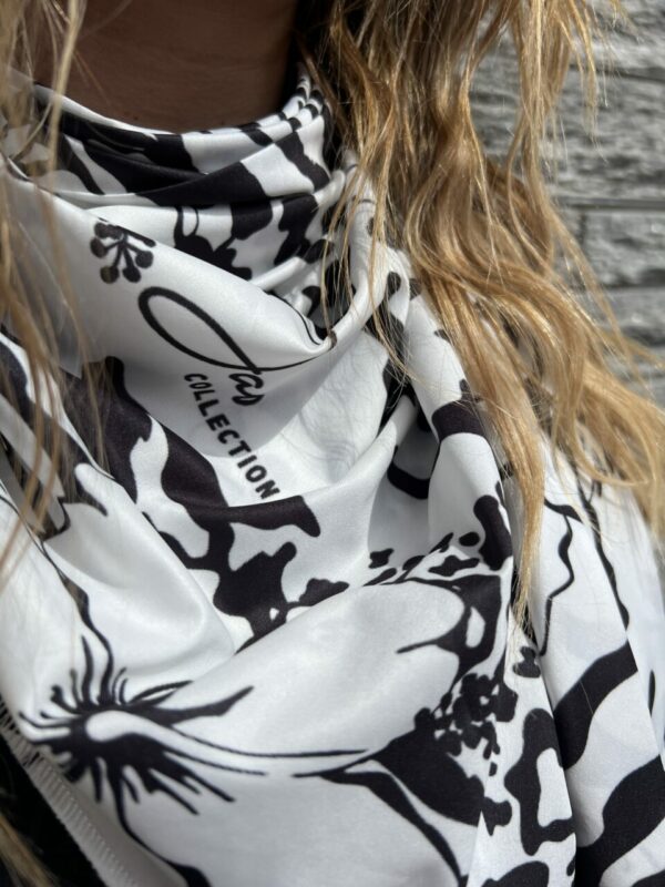 GRAND FOULARD ULTRA DOUX BLACK AND WHITE – Image 5